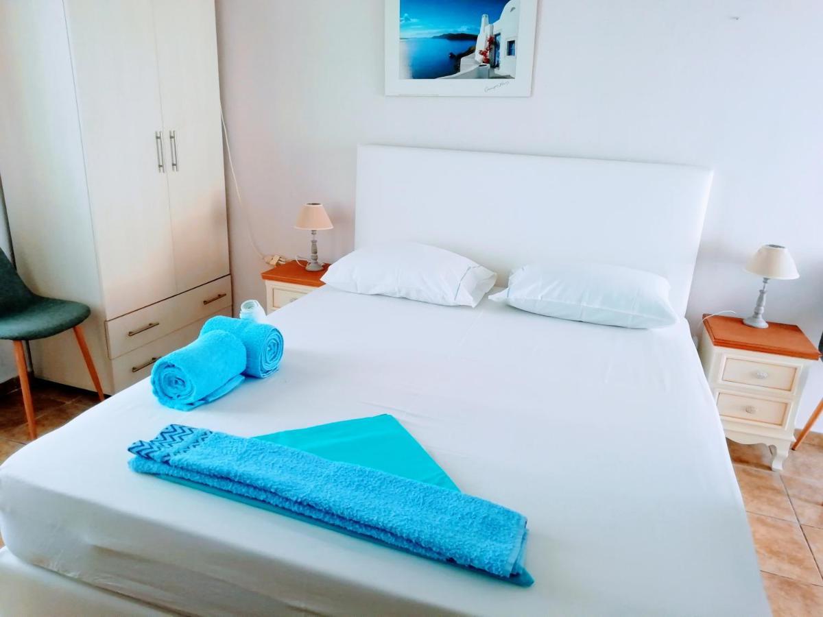 Logaras Seaview Apartment Luaran gambar
