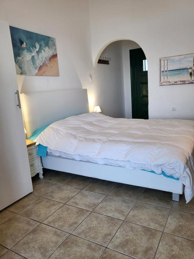 Logaras Seaview Apartment Luaran gambar